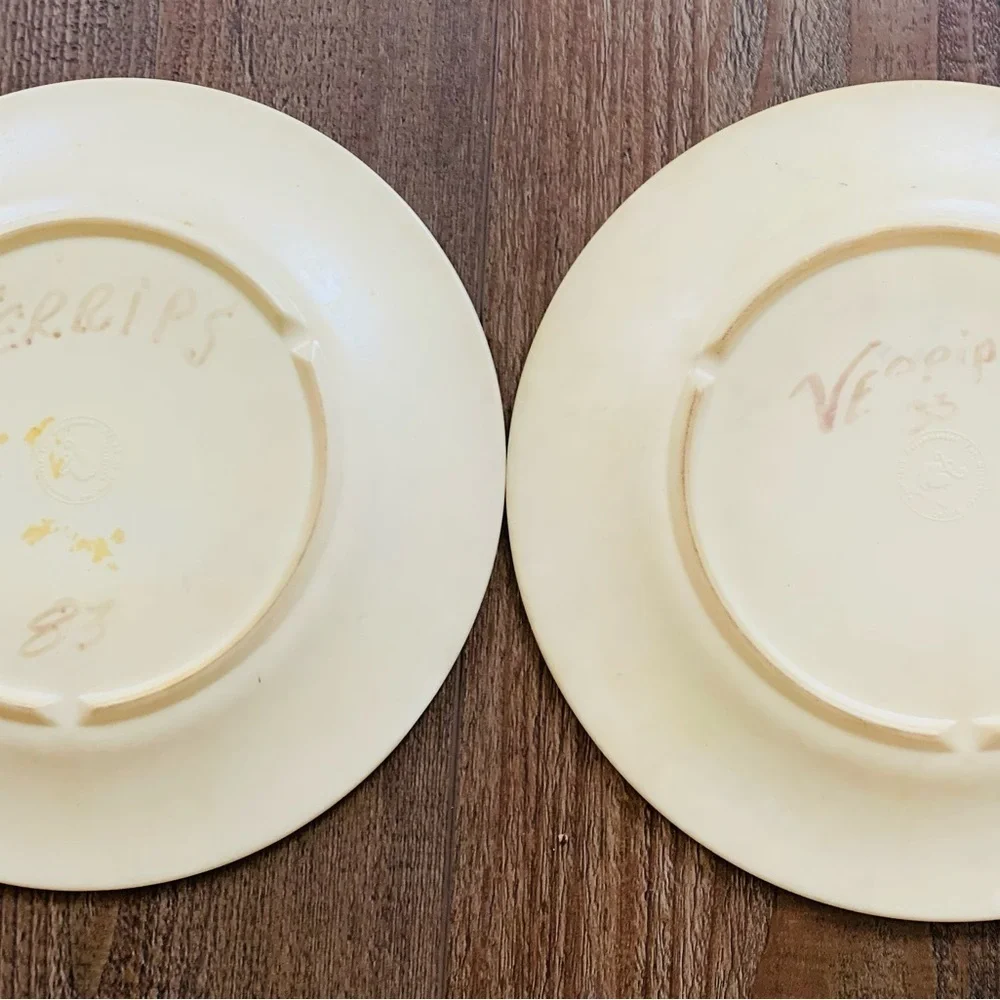Evergreen melamine plates